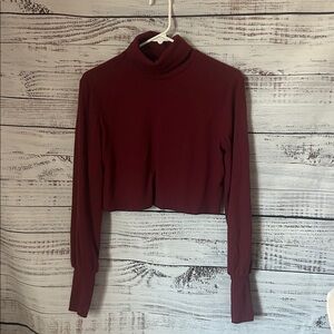 Forever 21 Burgundy Long Sleeve turtleneck Crop Top size medium